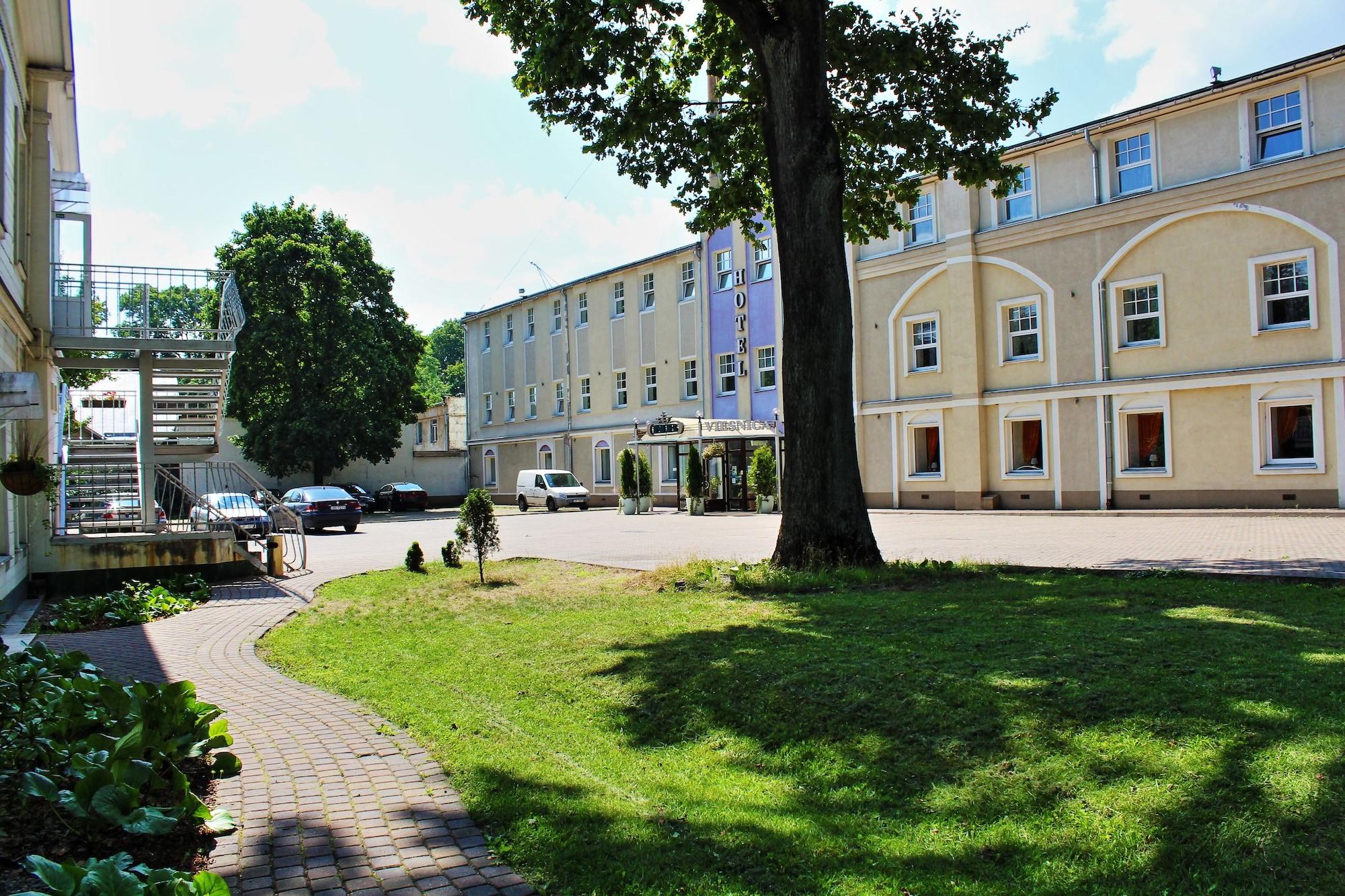 Nb Hotel With Free Parking Riga Exteriér fotografie